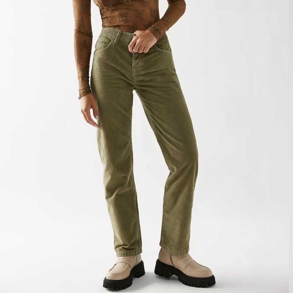 NEW Free People Pax Mid Rise Corduroy Straight Leg Pants in Olive Green